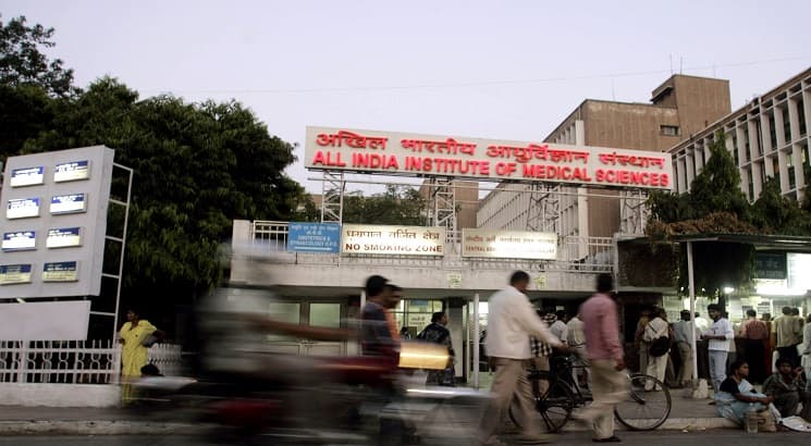 AIIMS joins IITs, IISc, and JNU in QS Rankings 2019 | Careers360