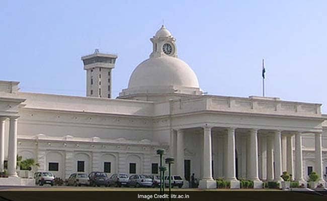 IIT Roorkee Placements 2020 272 Job Offers Made On Day One