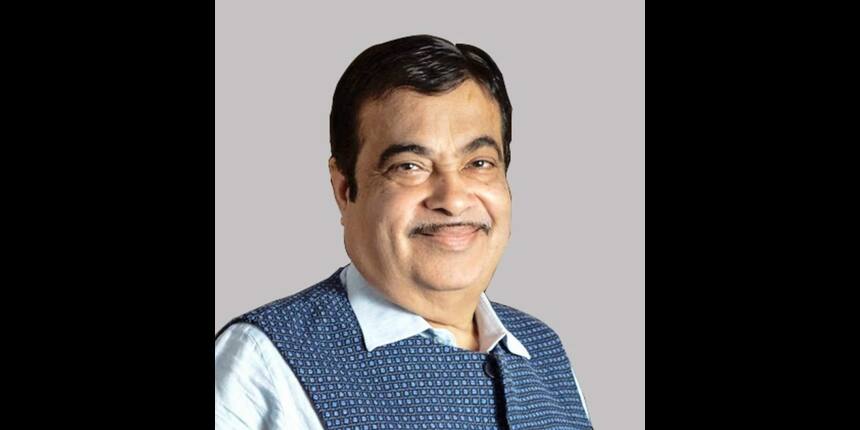 Nitin Gadkari ( Source : Facebook)