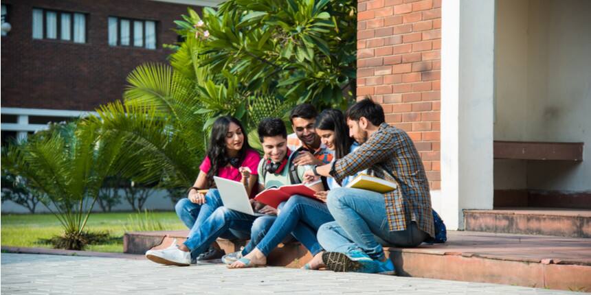 52% Students Intending To Study Abroad Prefer Specialised Courses Over University Reputation: Study