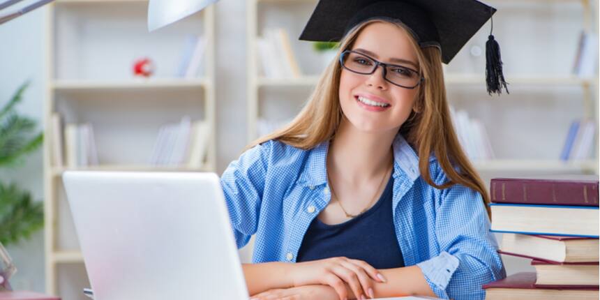 Advantages and Disadvantages of Online MBA Course