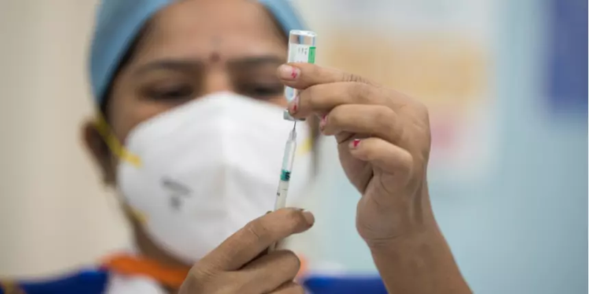 Delhi govt to private schools: Don't allow unvaccinated teacher, staff