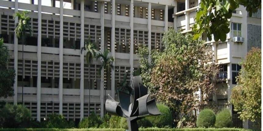 how-iit-bombay-managed-to-award-record-400-phds-in-a-single-year