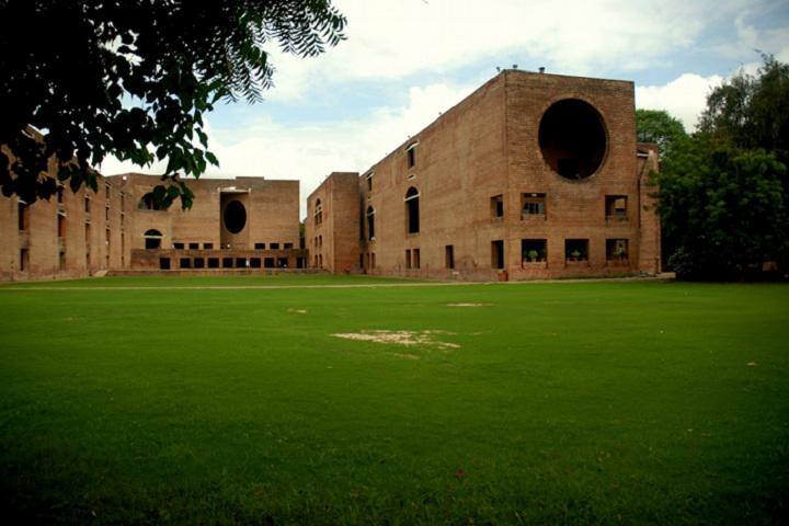 (Picture source: IIM Ahmedabad)