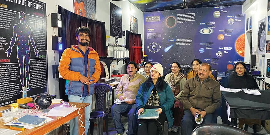 In Class 9, Mishra discovered an asteroid in a nationwide campaign organized by the Science Popularization Association of Communicators and Educators (SPACE)