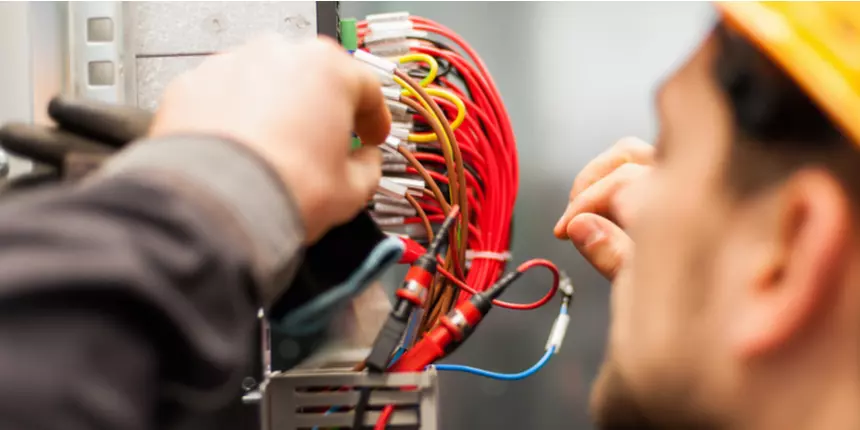 7 Best Online Candian Courses to Become and Electric Technician