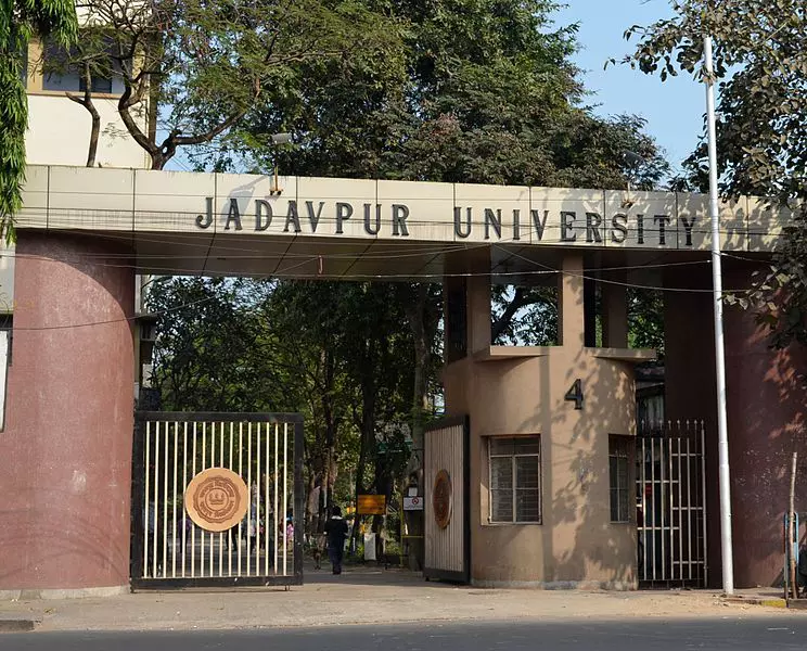 Jadavpur Univeristy (source: Wikimedia Commons)