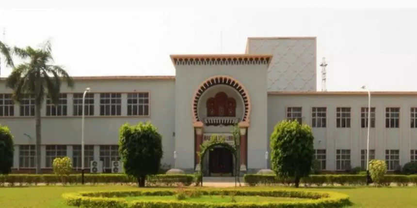 Aligarh Muslim University currently has 23 Afghan students studying in undergraduate and postgraduate programmes.