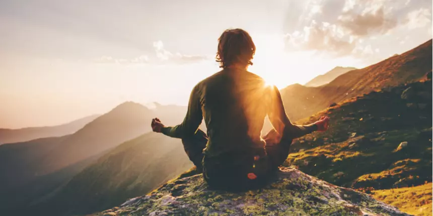 17 Online Courses on Meditation to Pursue