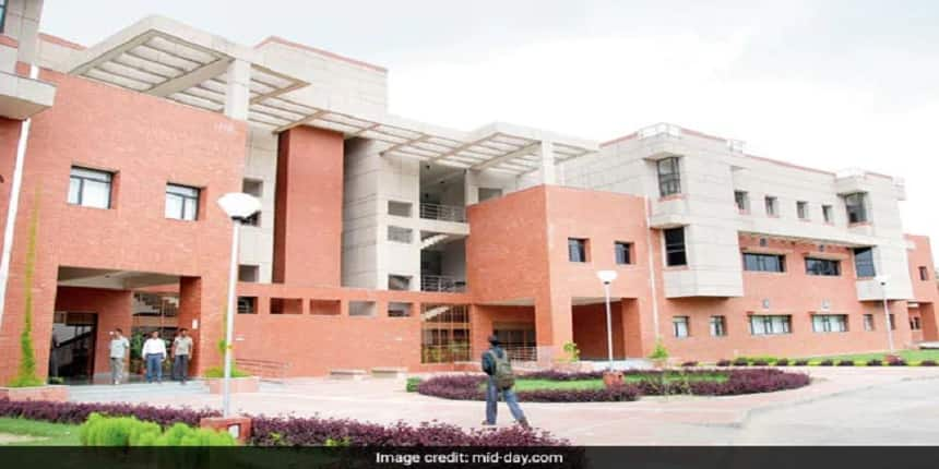 IIT Kanpur To Launch Virtual Postgraduate Programmes