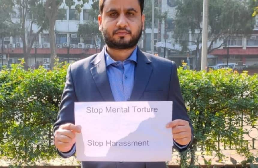 IIT PhD scholar is protesting in front of ministry of education against discrimination, harassment against students in IITs (Source: Official Statement)