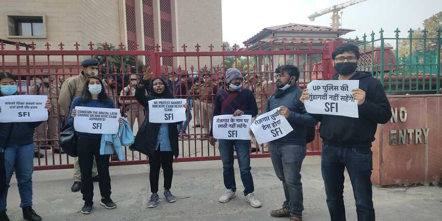 RRB NTPC Protest: Student organisations calls for Bihar bandh, SFI, AISA organise protest in front of Rail Bhavan