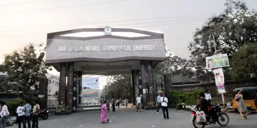 JNTUH relaxes promotion rules for BTech BPharm credit based