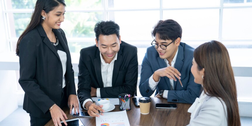 Sales Vs Marketing: 3 Key Differences Between Sales And Marketing You Should Know