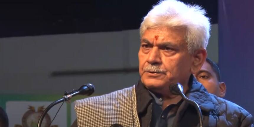 J-K Lieutenant Governor at Jammu University. (Picture: YouTube- News Now)