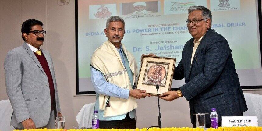 Dr S Jaishankar Interacts With Students Of Banaras Hindu University At Kashi Tamal Sangamam