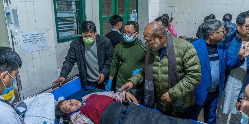 Manipur CM Biren Singh visits victims admitted in hospitals. (Picture: Twitter- @/manipur_cmo)