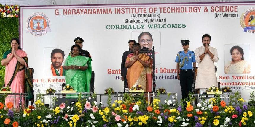 President Murmu at G Narayanamma Institute of Technology and Science for Women. (Picture: Official Twitter)