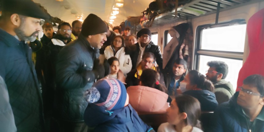 Ambassador flags off special train with 600 Indian students from Sumy University at Lviv Railway Station (Source: Twitter/@IndiainUkraine)