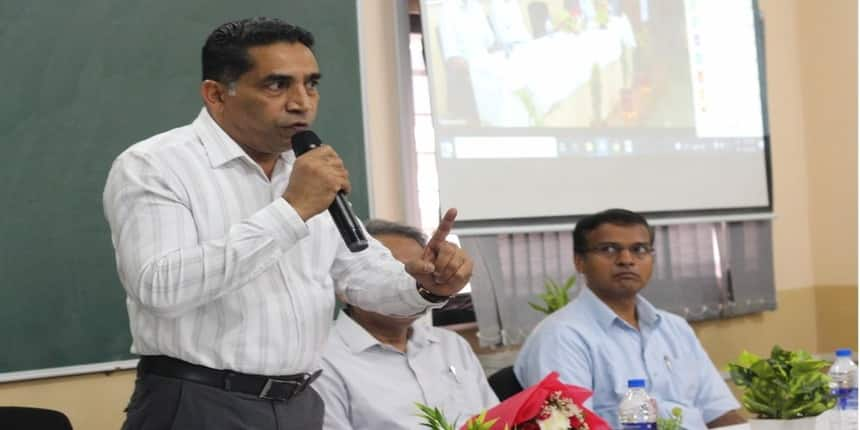 Govind Gaude speaking at IIT Goa (image source: IIT Goa)