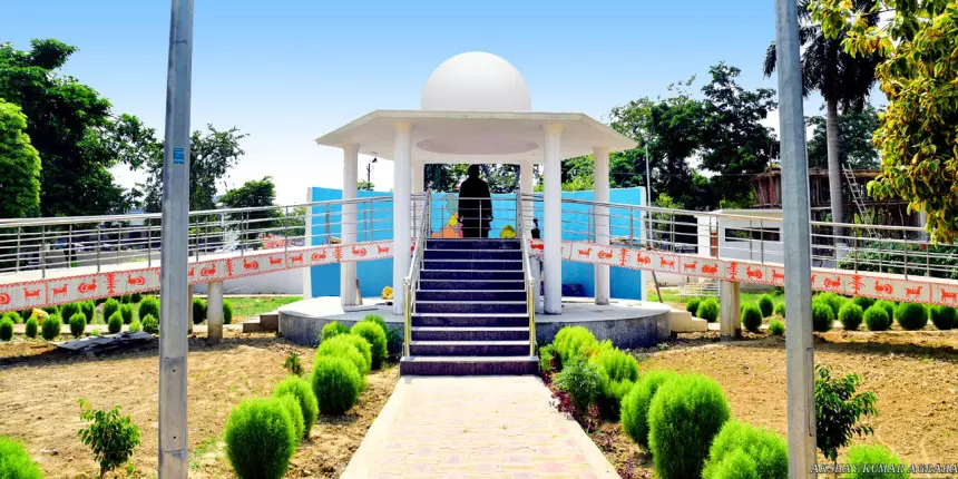 An Uttar Pradesh government institution, Dr RML Avadh University, Ayodhya has nine residential PG departments and an Institute of Engineering on campus.  (Picture Source: University's website)