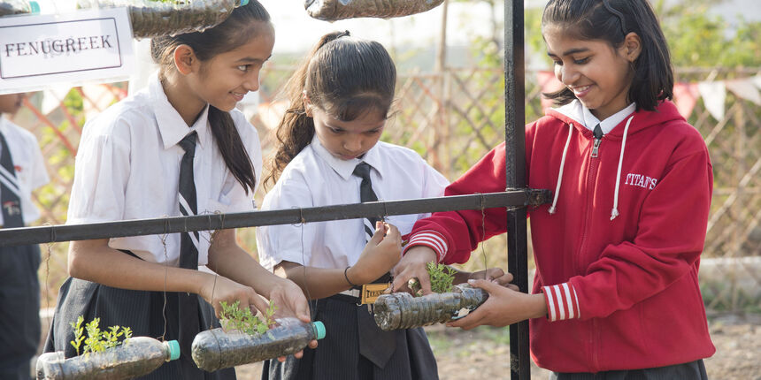 Delhi schools asked to plant 1.5 lakh saplings.