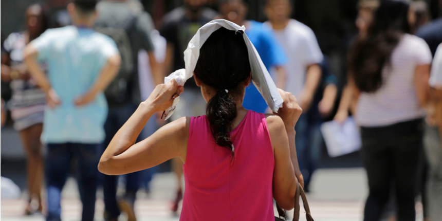Heatwave in Delhi: Parents demand for revised school timings, summer holidays