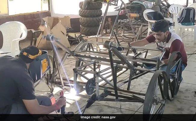 Two Indian Student Groups Win NASA 2022 Human Exploration Rover Challenge