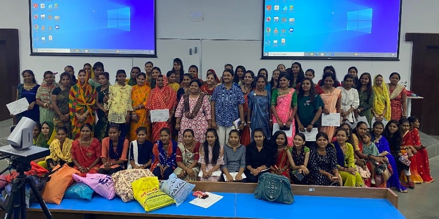 NEEV-IIT Gandhinagar summer skill courses participants during their valedictory (Image: Official)