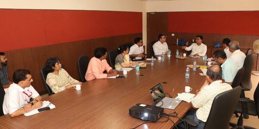 Goa chief minister Pramod Sawant chaired a meeting with officials of education department (Image: Twitter)