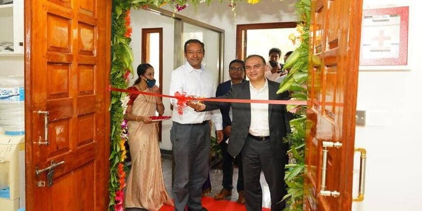 Nishant Batra, chief strategy and technology officer of Nokia and Amrutur Bharadwaj, chair of RBCCP, IISc inaugurating the Networked Robotics CoE at IISc Bangalore (Image: IISc Bangalore)