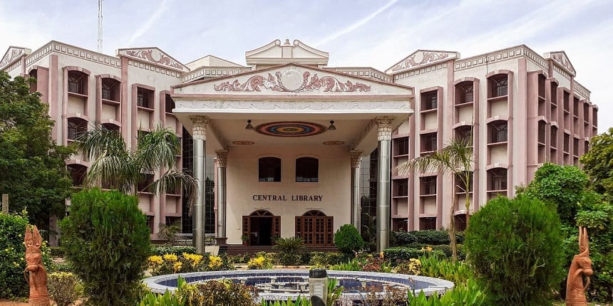 NIT Trichy central library (Source: Official Facebook Account)