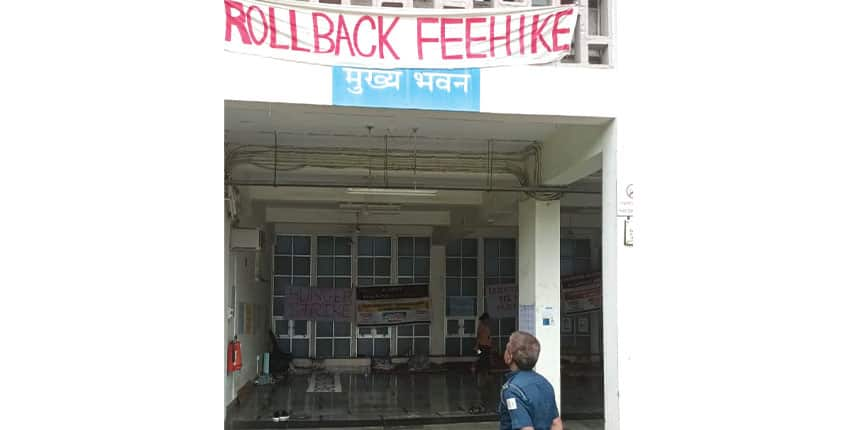 IIT Bombay students went on a hunger strike against the fee hike. (Image Source: From protest sites by special arrangement)