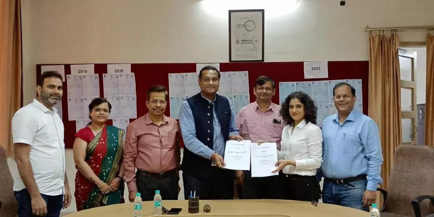 IIT Roorkee transferred the technology to Noida-based Agrasar Innovatives LLP