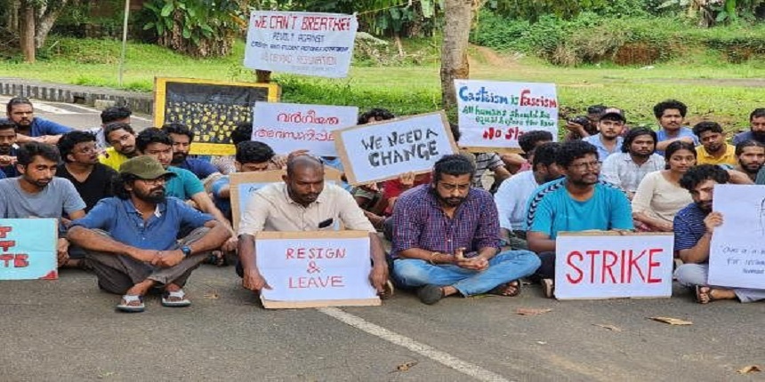 K R Narayanan National Institute of Visual Science and Arts students protesting