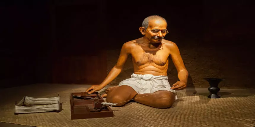 2-Minute Speech on Mahatma Gandhi