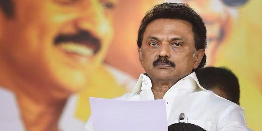 MK Stalin handed the NEET exemption letter to President Droupadi Murmu at airport (Image: PTI)