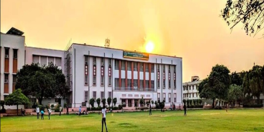 Indira Gandhi Delhi Technical University for Women awards 739 degrees ...