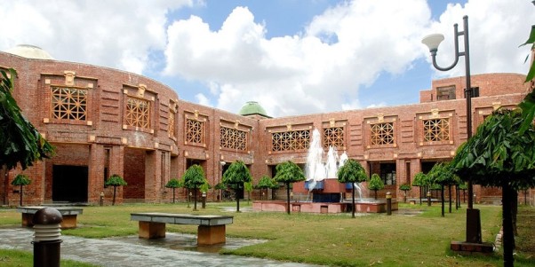 CAT 2023 was held by IIM Lucknow. (Image: Official)