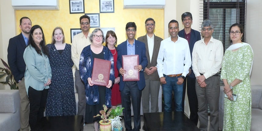 The agreement was signed at IIT Kanpur in the presence of dignitaries from both institutes (Image: Official Release)