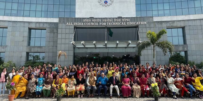 AICTE suggests all technical colleges, universities to apply for NAAC, NIRF (Image Source: Official Facebook Account)