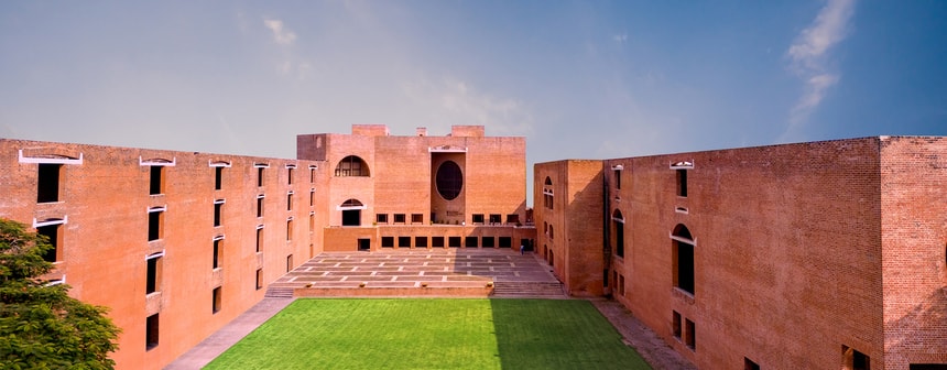 IIM Ahmedabad releases online shopping survey report