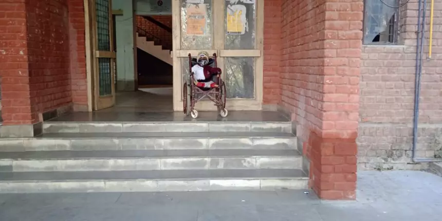 JNU's Disabled Students Association demand administration to make Mahanadi hostel entrance accessible to wheelchair users (Twitter/ Disabled Students Association, JNU)