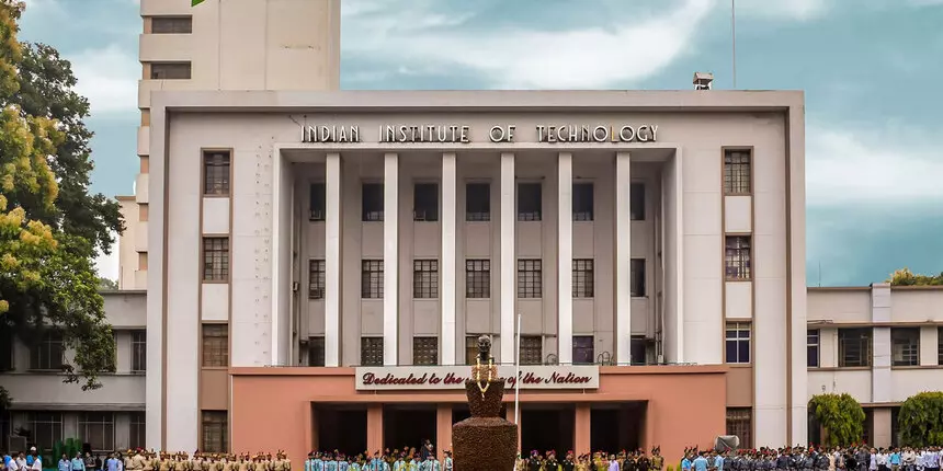 IIT Kharagpur organises training programmes for 100 Kolkata Police officers on road safety. (Picture: Official Website)