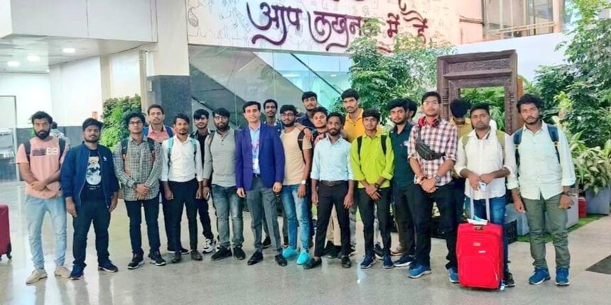 Batch of students return to UP from violent-hit Manipur. (Picture: Twitter- @/imbastola)