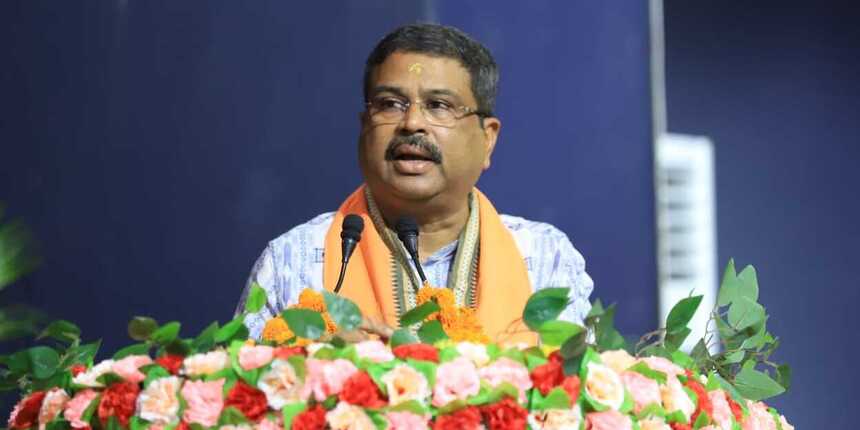 Union education minister Dharmendra Pradhan. Education ministry discontinues two hindi awards worth 1 lakh each. (Image source: Social media/ twitter)