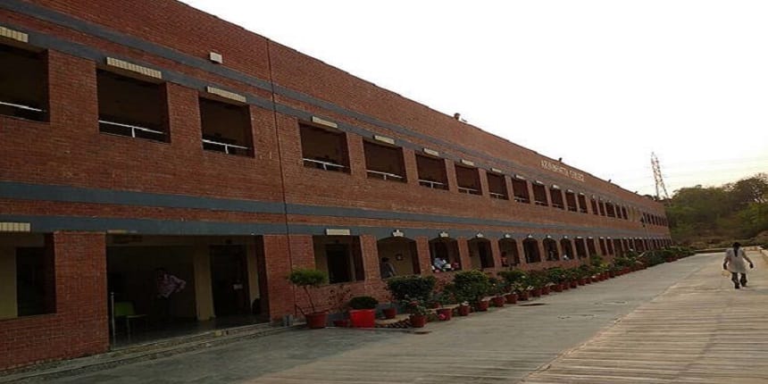 DU colleges including Aryabhatta College filled most of its seats in CSAS round 1 last year. (Image: Aryabhatta College, DU/Wikimedia Commons)