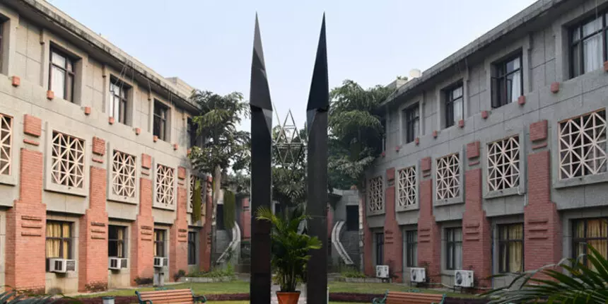 IIML first IIM to launch full-time MBA in Entrepreneurship and Innovation (Image source: Official Website)