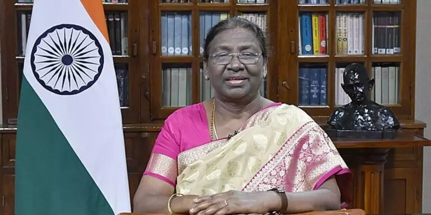 President Murmu said that heads of institutions, teachers and staff should provide students with a safe and sensitive environment. (Source: Wikimedia Commons)