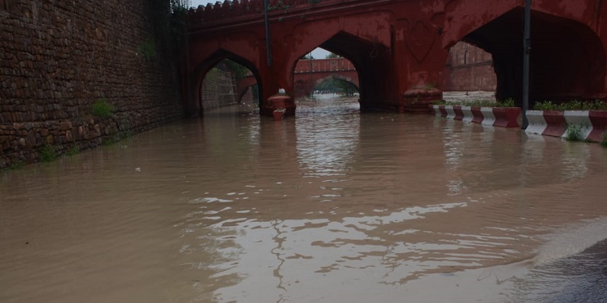 Delhi University notifies dates for exams postponed due to flood-like  situation